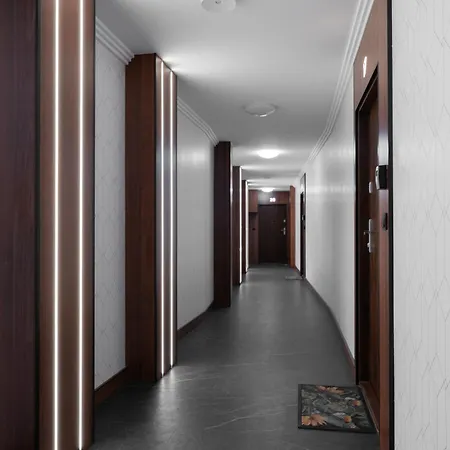Heart Of Cracow Two-level Chic By Bookinghost *